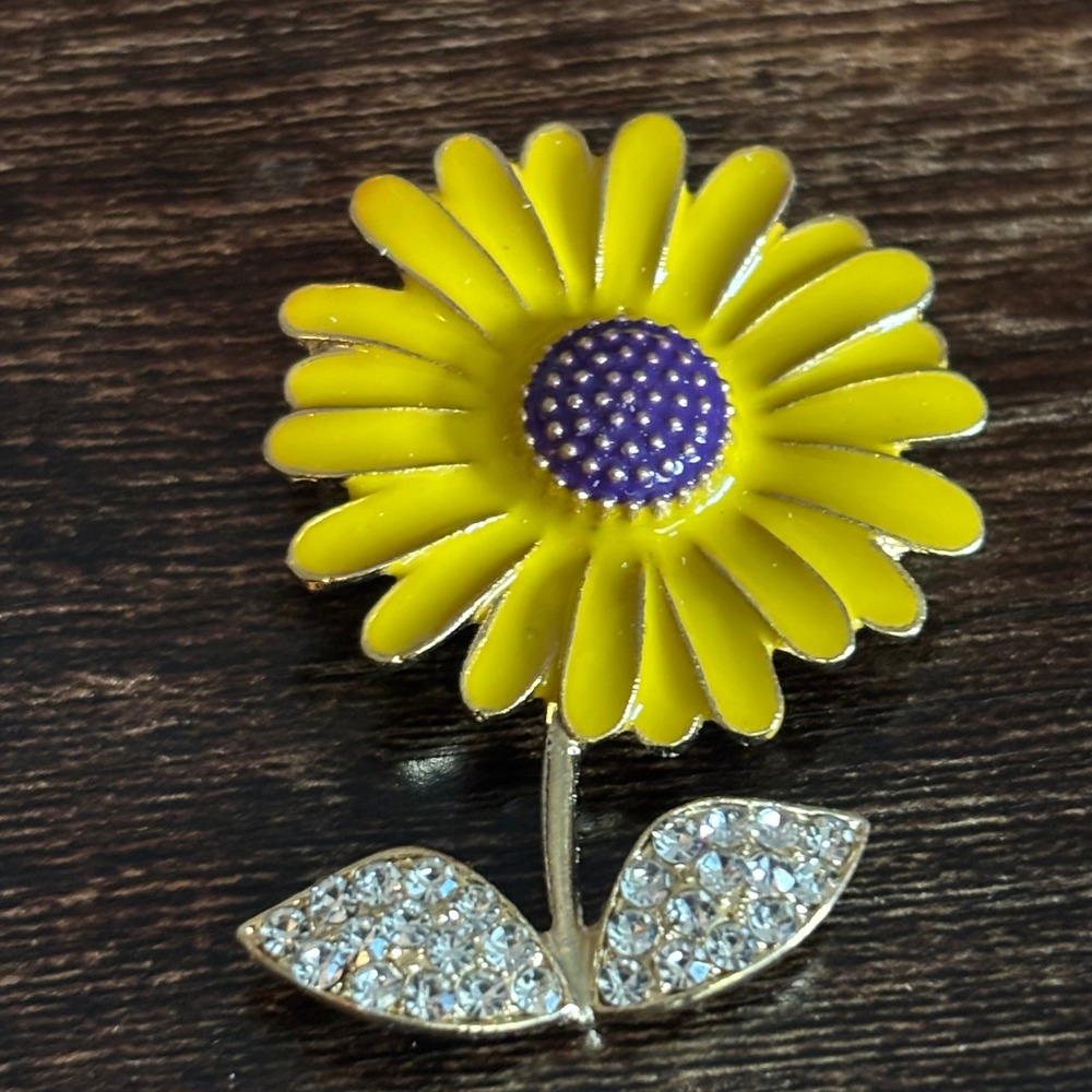 Yellow Sunflower Enamel Brooch Gold Tone Crystal Leaf Floral Pin